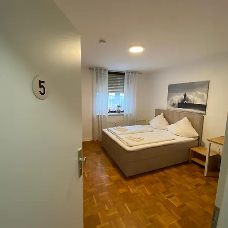 Colleen Wesertal Порта-Вестфалика