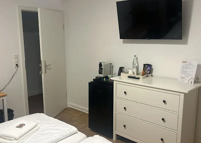 Colleen Wesertal 3* Porta Westfalica