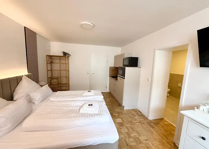 Colleen Wesertal 3* Porta Westfalica